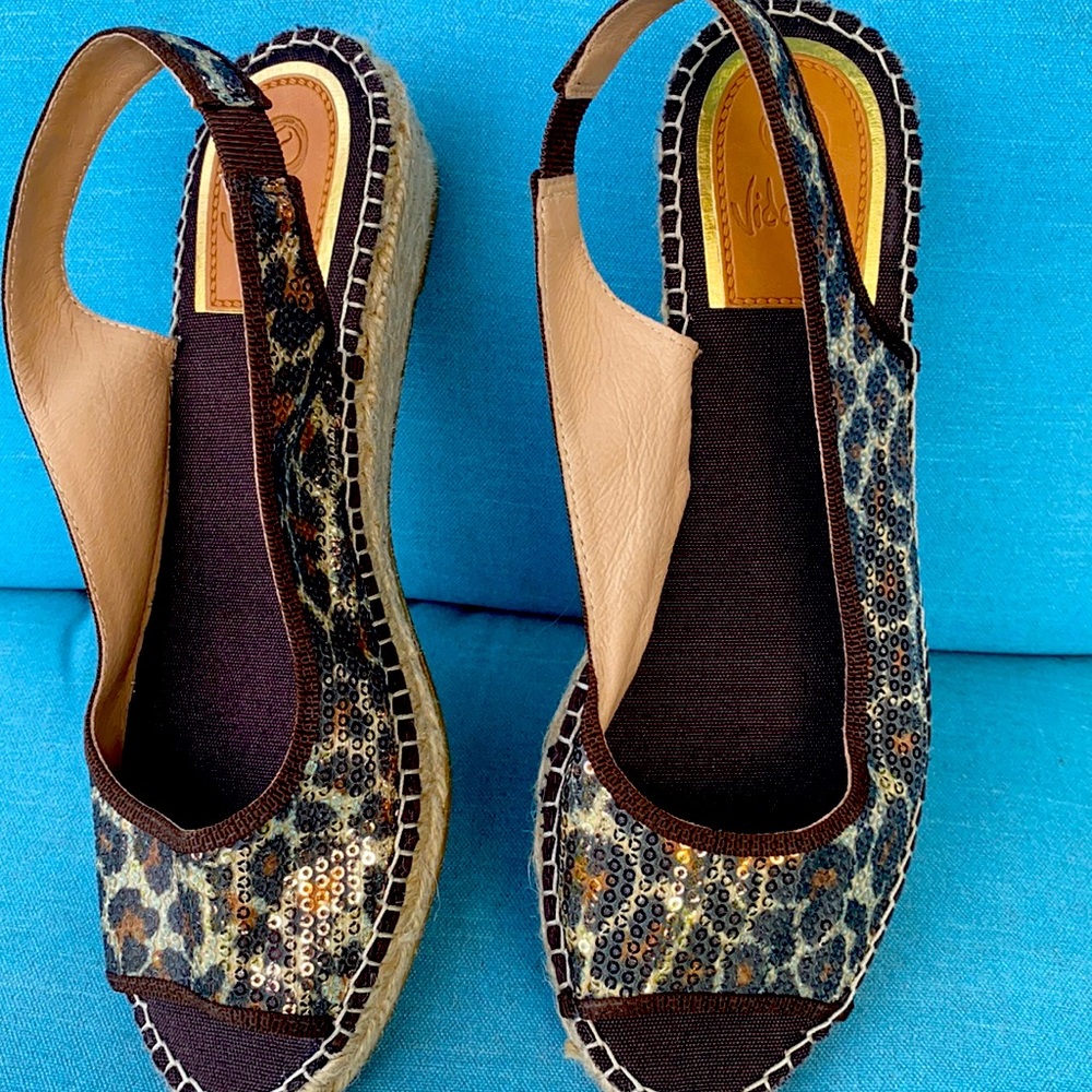 Peep toe sandal espadrilles NWOT